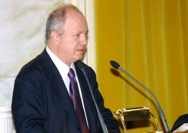 Τι απαντά ο Ψυχάρης στον Παπανδρέου