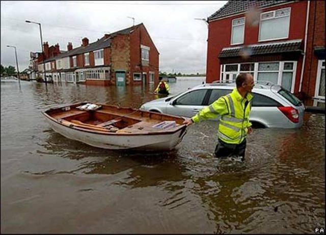 Αγγλία: Κακοκαιρία πλήττει το «νησί»