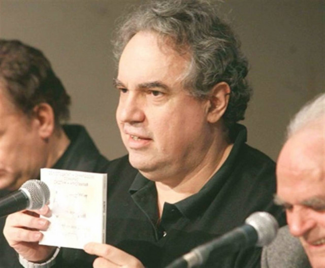 Ο Γιαννίκος κλείνει τον «Επενδυτή»