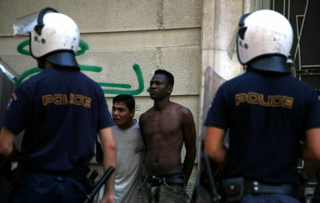 «Σκούπα» με 17 συλλήψεις στη Μεσσηνία