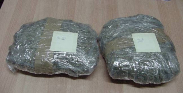 Είχε στην κατοχή της συσκευασίες με κάνναβη