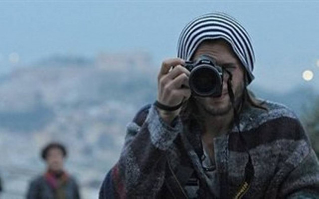 Με θέα την Ακρόπολη ο Άστον Κούτσερ…