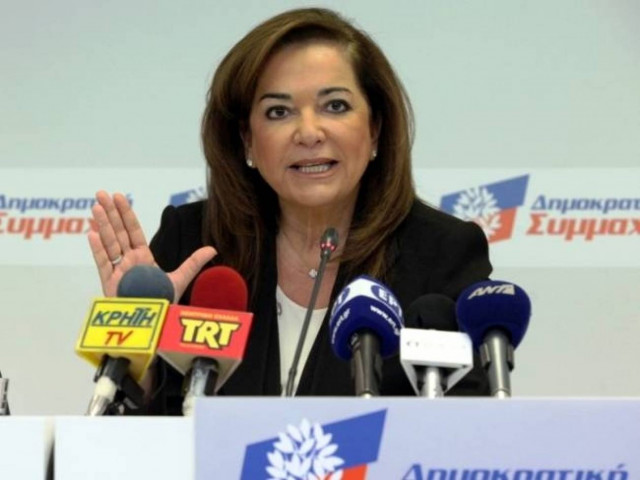 Ντ. Μπακογιάννη: «Χρειάζεται ανατροπή του πολιτικού συστήματος»