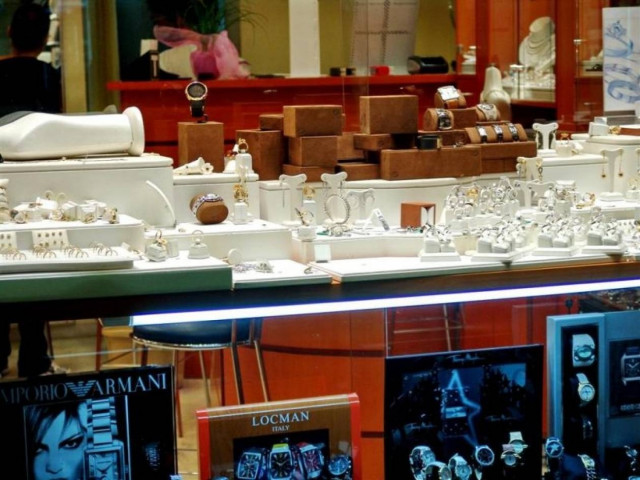 «Ρήμαξαν» κοσμηματοπωλείο στη Λέρο