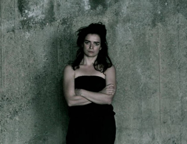 Προς - Παθώ: Ανοιχτή Performance στο Booze Cooperativa