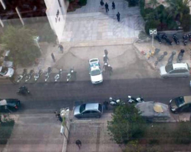 Κατάληψη στον Flash 96 για συμπαράσταση στον «Επαναστατικό Αγώνα»