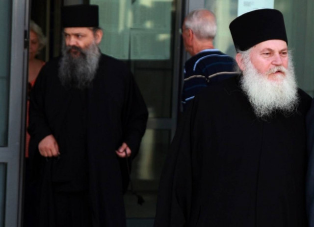 Παραπέμπονται σε νέα δίκη Εφραίμ-Αρσένιος