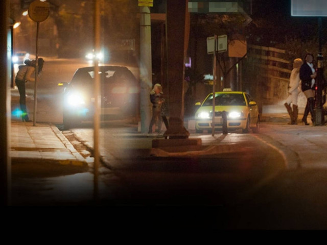 Γέμισε «πεταλουδίτσες» η παραλιακή