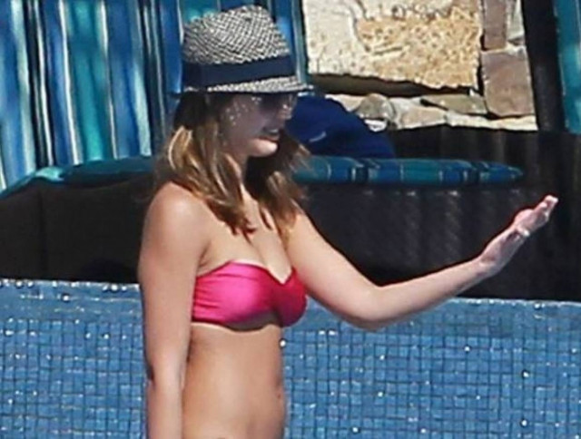 Το μπικίνι της Άλμπα