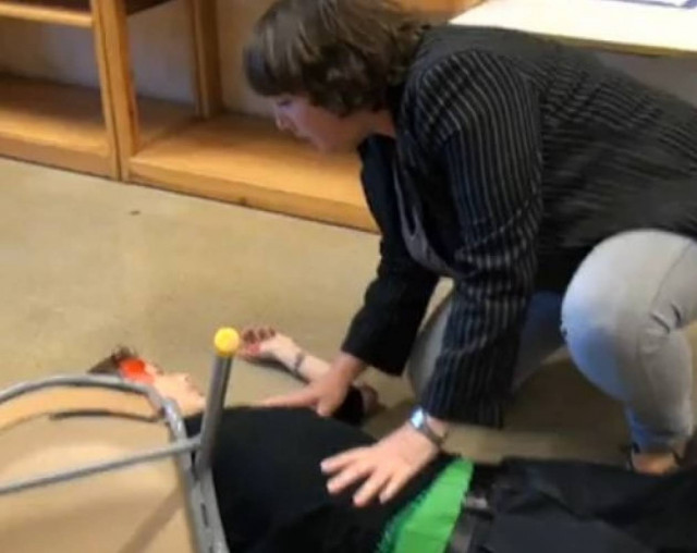 Η μακάβρια φάρσα των μαθητών στη δασκάλα