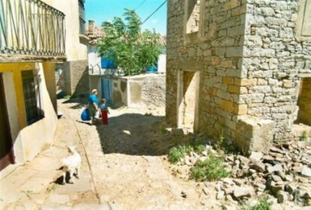 Επαναλειτουργεί μετά από 48 χρόνια το δημοτικό σχολείο στην Ίμβρο