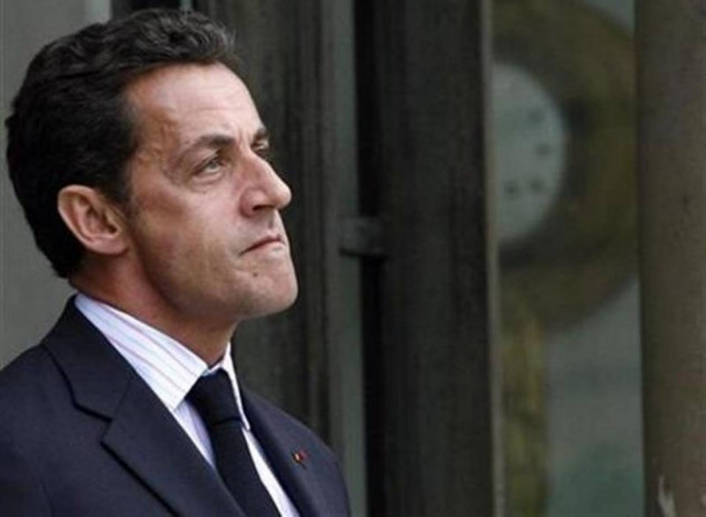 Έκτακτο υπουργικό συγκάλεσε ο Σαρκοζί