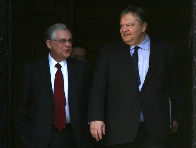 Από Δευτέρα…νέες επαφές για το «κούρεμα»