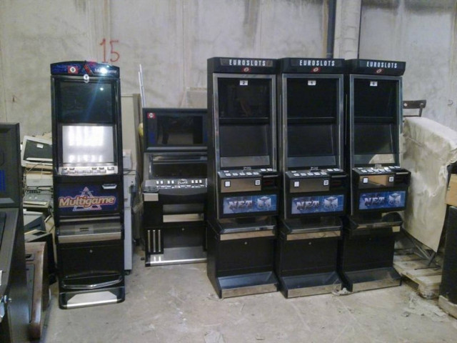 Έφοδος σε παράνομο καζίνο στη Συγγρού