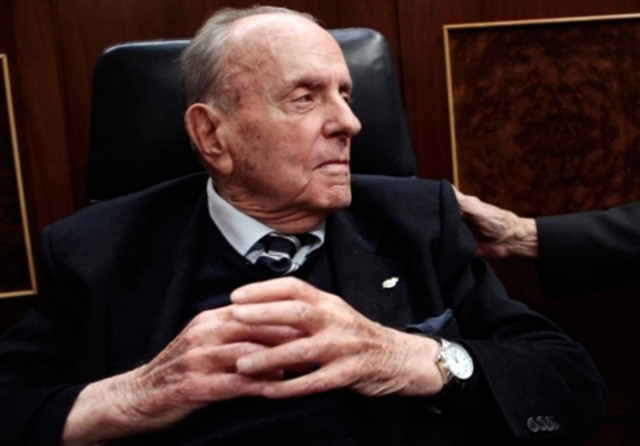«Έφυγε» ο τελευταίος πολιτικός της δικτατορίας Φράνκο