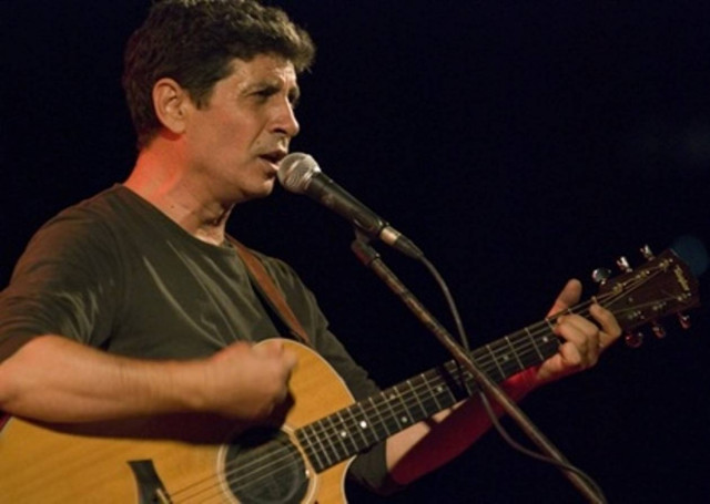 Ο Σωκράτης Μάλαμας στο Σταυρό του Νότου