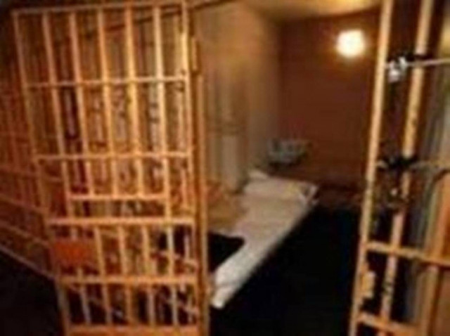 Βρέθηκαν μαχαίρια σε φυλακές…