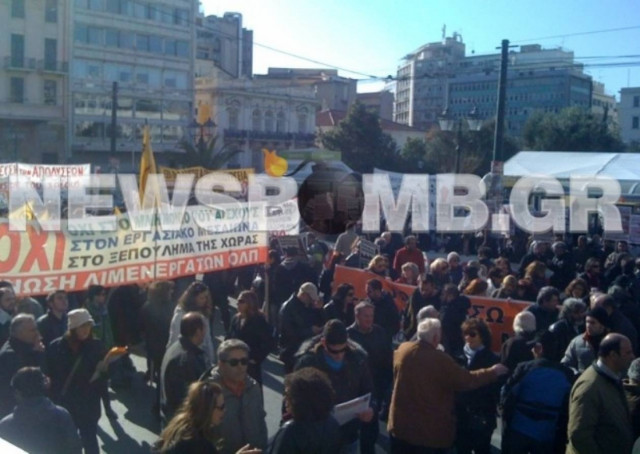 Ηλεκτρισμένη ατμόσφαιρα στο κέντρο – Ένας τραυματίας σε επεισόδια