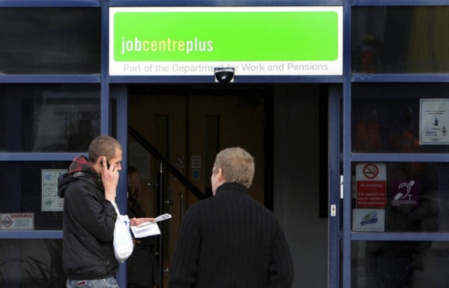 Νέο ρεκόρ ανεργίας στη Βρετανία