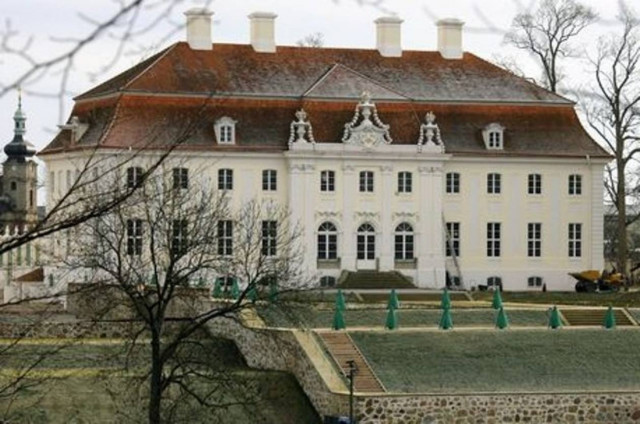 Η Ελλάδα στο «τραπέζι» της Μέρκελ