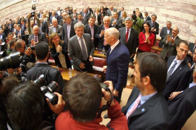 Με Βατερλό κινδυνεύουν κορυφαίοι του ΠΑΣΟΚ