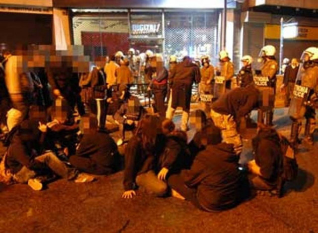 Προσαγωγές σε φιλάθλους του Ολυμπιακού