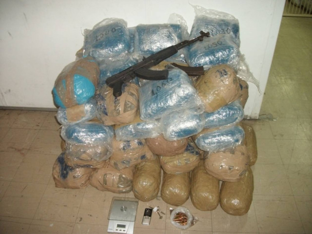 Αλβανός …Άη Βασίλης με σάκους γεμάτους κάνναβη…