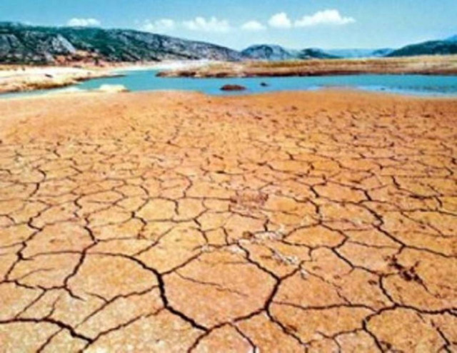 Η ανομβρία «έπνιξε» την Κάσο