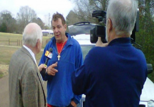 Καταζητούμενος συνελήφθη την ώρα που... έδινε συνέντευξη!