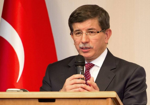 Ο Νταβούτογλου ακύρωσε την επίσκεψη στις Βρυξέλλες