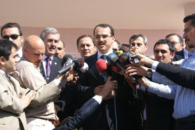 Εργκίν: Έλλειψη σεβασμού προς την Τουρκία η απόφαση της Γαλλίας