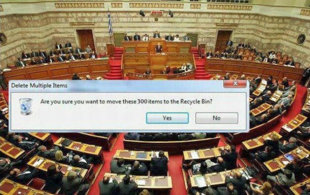 Διαγράψτε μ' ένα κλικ τους.. 300 της Βουλής