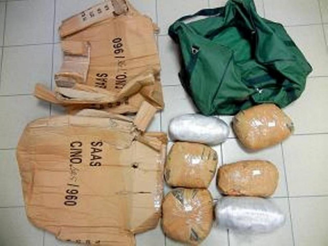 Έκρυβε στο σάκο του 6 κιλά κάνναβη