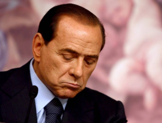 Ο Mπερλουσκόνι «δε θα ρίξει» την κυβέρνηση Μόντι