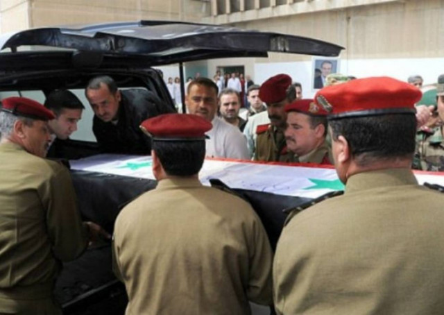 Δώδεκα νεκροί στρατιώτες σε επιθέσεις στη Συρία