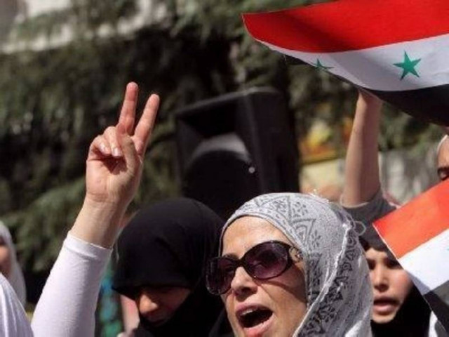 Ολοκληρώθηκε η πορεία  των Σύρων στο Σύνταγμα