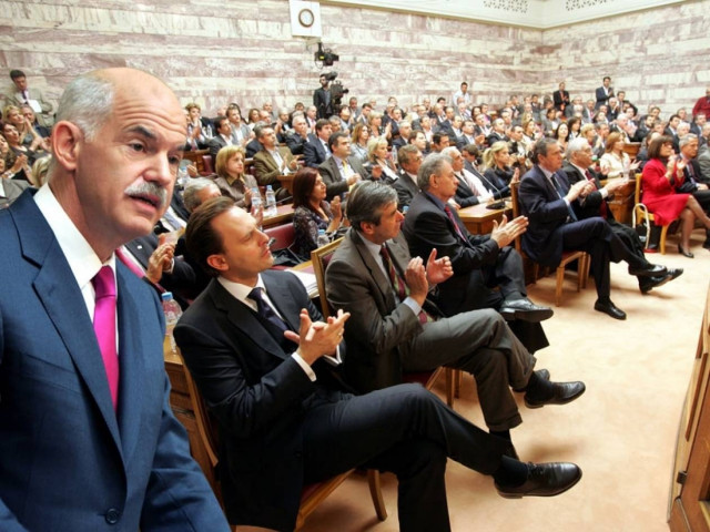 «Στο κόκκινο» η συνοχή στο ΠΑΣΟΚ