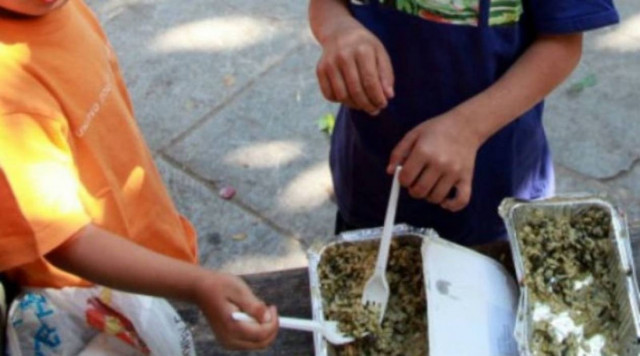 Συσσίτιο για μικρούς μαθητές από το Υπουργείο Παιδείας