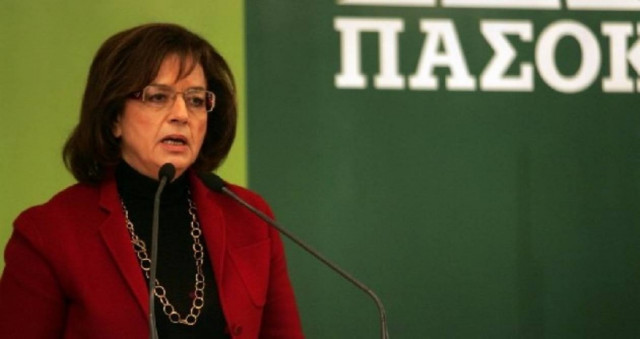 Β. Παπανδρέου: Ο Γιώργος θα έπρεπε ήδη να έχει φύγει