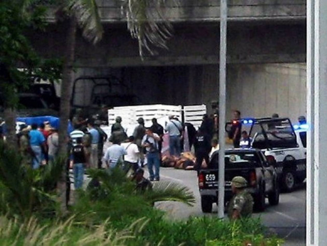 Είκοσι δύο νεκροί από τα καρτέλ ναρκωτικών στο Μεξικό