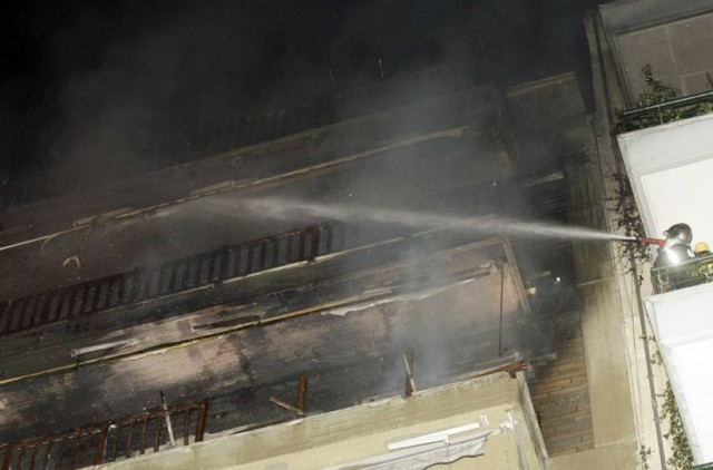Πυρκαγιά σε διαμέρισμα στο κέντρο της Αθήνας