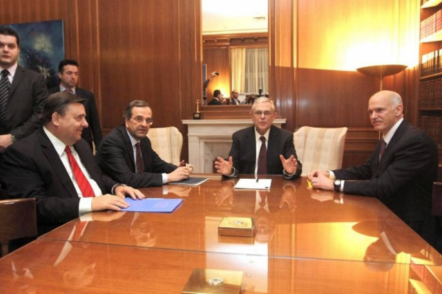 FT: Οι Έλληνες ηγέτες οδηγούν την Ελλάδα στη χρεοκοπία