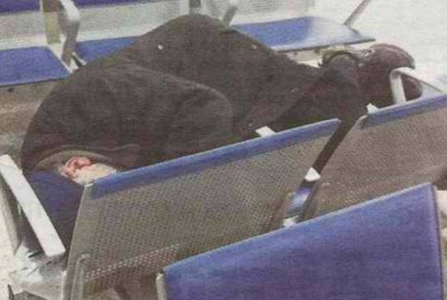 Οι άστεγοι βρήκαν καταφύγιο στο Ελ. Βενιζέλος