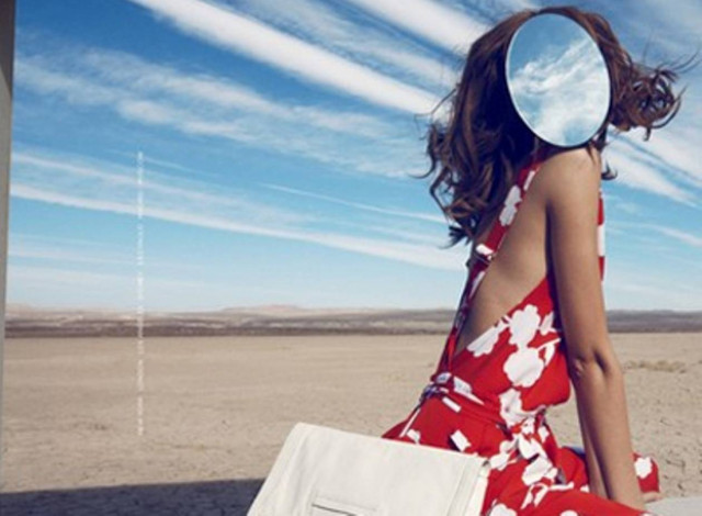 H σουρεαλιστική καμπάνια της Diane Von Furstenberg