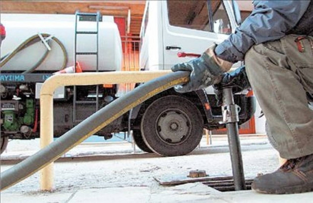 «Καίνε» οι τιμές του πετρελαίου θέρμανσης στην Ελλάδα