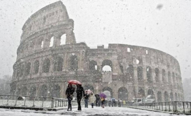 Επτά νεκροί από την κακοκαιρία στην Ιταλία