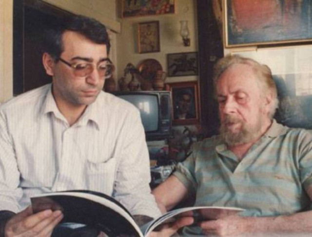 Απεβίωσε ο φιλέλληνας  Φερεϊντούν Φαριάντ