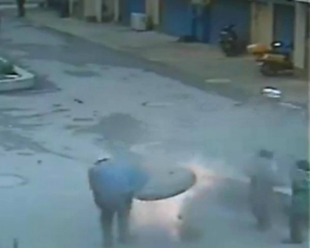 Πατέρας προκαλεί ατύχημα με πυροτέχνημα δίπλα στα παιδιά του