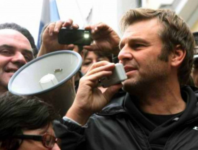 Και  ο Γκλέτσος στον αγώνα