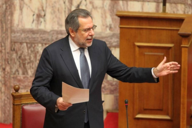 Χρ. Παπουτσής: Χρειάζεται ψυχραιμία και αυτοσυγκράτηση